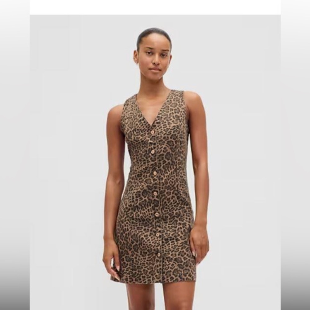 GAP Sleeveless Leopard Print Button-Front mini dr… - image 1